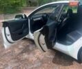 Белый Тесла Модель 3, объемом двигателя 0 л и пробегом 96 тыс. км за 17300 $, фото 14 на Automoto.ua