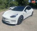 Білий Тесла Модель 3, об'ємом двигуна 0 л та пробігом 44 тис. км за 18500 $, фото 2 на Automoto.ua