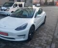 Білий Тесла Модель 3, об'ємом двигуна 0 л та пробігом 60 тис. км за 22600 $, фото 2 на Automoto.ua