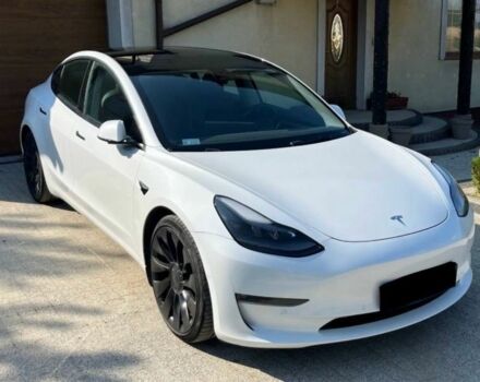 Білий Тесла Модель 3, об'ємом двигуна 0 л та пробігом 68 тис. км за 11700 $, фото 10 на Automoto.ua