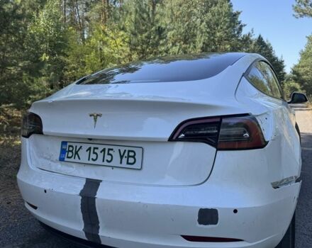 Білий Тесла Модель 3, об'ємом двигуна 0 л та пробігом 280 тис. км за 12667 $, фото 3 на Automoto.ua