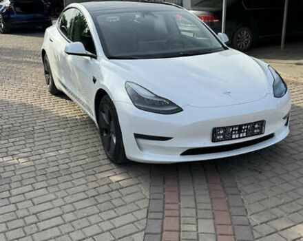Білий Тесла Модель 3, об'ємом двигуна 0 л та пробігом 35 тис. км за 17600 $, фото 10 на Automoto.ua