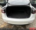 Білий Тесла Модель 3, об'ємом двигуна 0.15 л та пробігом 92 тис. км за 16900 $, фото 9 на Automoto.ua
