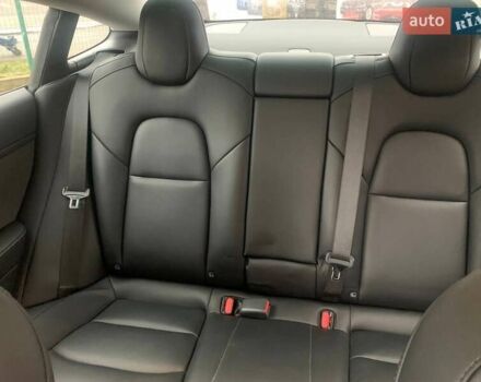 Белый Тесла Модель 3, объемом двигателя 0 л и пробегом 134 тыс. км за 19500 $, фото 12 на Automoto.ua