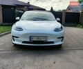 Белый Тесла Модель 3, объемом двигателя 0 л и пробегом 67 тыс. км за 17500 $, фото 11 на Automoto.ua