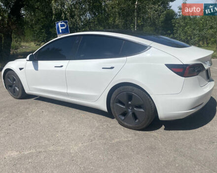 Білий Тесла Модель 3, об'ємом двигуна 0 л та пробігом 44 тис. км за 19000 $, фото 8 на Automoto.ua