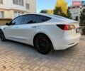 Білий Тесла Модель 3, об'ємом двигуна 0 л та пробігом 75 тис. км за 20500 $, фото 10 на Automoto.ua
