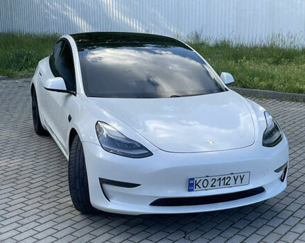 Білий Тесла Модель 3, об'ємом двигуна 0 л та пробігом 76 тис. км за 21700 $, фото 1 на Automoto.ua