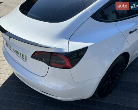 Білий Тесла Модель 3, об'ємом двигуна 0 л та пробігом 39 тис. км за 18500 $, фото 16 на Automoto.ua