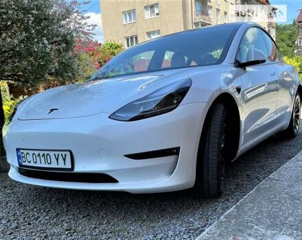 Белый Тесла Модель 3, объемом двигателя 0 л и пробегом 63 тыс. км за 25500 $, фото 20 на Automoto.ua