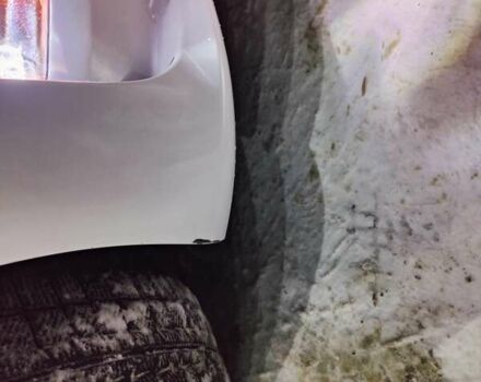 Белый Тесла Модель 3, объемом двигателя 0 л и пробегом 72 тыс. км за 22000 $, фото 28 на Automoto.ua