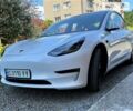 Белый Тесла Модель 3, объемом двигателя 0 л и пробегом 63 тыс. км за 25500 $, фото 20 на Automoto.ua