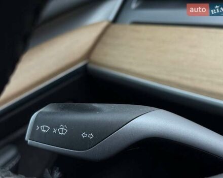 Білий Тесла Модель 3, об'ємом двигуна 0 л та пробігом 185 тис. км за 13900 $, фото 29 на Automoto.ua