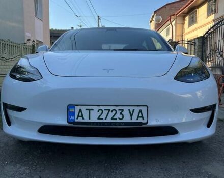 Белый Тесла Модель 3, объемом двигателя 0 л и пробегом 49 тыс. км за 23000 $, фото 6 на Automoto.ua