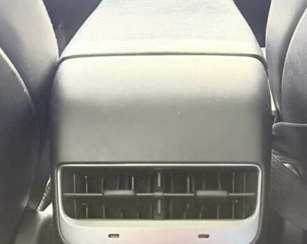 Білий Тесла Модель 3, об'ємом двигуна 0 л та пробігом 205 тис. км за 17500 $, фото 20 на Automoto.ua