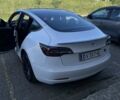Білий Тесла Модель 3, об'ємом двигуна 0 л та пробігом 74 тис. км за 17300 $, фото 25 на Automoto.ua