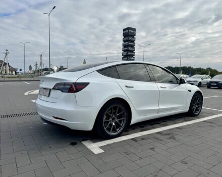 Тесла Модель 3 2021 в Луцке на Automoto.ua Белый Тесла Модель 3, объемом двигателя 0 л и пробегом 170 тыс. км за 18500 $, фото 8 на Automoto.ua