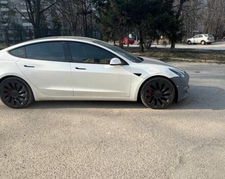 Белый Тесла Модель 3, объемом двигателя 0 л и пробегом 130 тыс. км за 13500 $, фото 2 на Automoto.ua