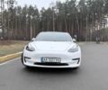 Белый Тесла Модель 3, объемом двигателя 0 л и пробегом 130 тыс. км за 18300 $, фото 8 на Automoto.ua