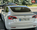 Тесла Модель 3 2021 у Одесі на Automoto.ua Білий Тесла Модель 3, об'ємом двигуна 0 л та пробігом 98 тис. км за 17800 $, фото 31 на Automoto.ua