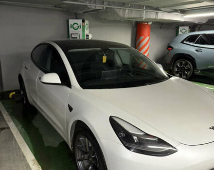 Белый Тесла Модель 3, объемом двигателя 0 л и пробегом 84 тыс. км за 19500 $, фото 14 на Automoto.ua