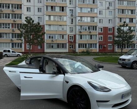 Білий Тесла Модель 3, об'ємом двигуна 0 л та пробігом 86 тис. км за 25000 $, фото 7 на Automoto.ua