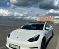 Белый Тесла Модель 3, объемом двигателя 0 л и пробегом 95 тыс. км за 20000 $, фото 1 на Automoto.ua