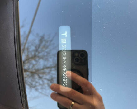 Белый Тесла Модель 3, объемом двигателя 0 л и пробегом 75 тыс. км за 16700 $, фото 5 на Automoto.ua