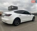Білий Тесла Модель 3, об'ємом двигуна 0 л та пробігом 65 тис. км за 20490 $, фото 4 на Automoto.ua