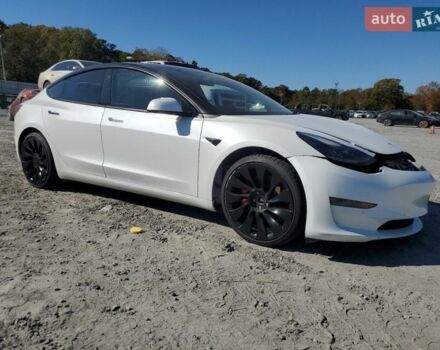 Белый Тесла Модель 3, объемом двигателя 0 л и пробегом 69 тыс. км за 5900 $, фото 3 на Automoto.ua