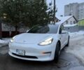 Білий Тесла Модель 3, об'ємом двигуна 0 л та пробігом 132 тис. км за 18700 $, фото 6 на Automoto.ua