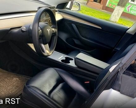 Білий Тесла Модель 3, об'ємом двигуна 0.21 л та пробігом 173 тис. км за 16700 $, фото 9 на Automoto.ua