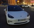 Белый Тесла Модель 3, объемом двигателя 0 л и пробегом 95 тыс. км за 18500 $, фото 4 на Automoto.ua