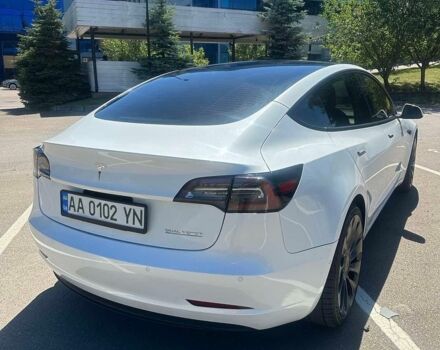 Белый Тесла Модель 3, объемом двигателя 0 л и пробегом 80 тыс. км за 22000 $, фото 1 на Automoto.ua