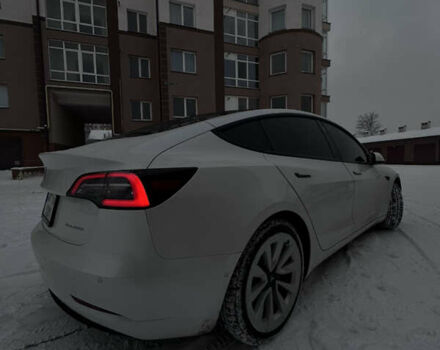 Білий Тесла Модель 3, об'ємом двигуна 0 л та пробігом 119 тис. км за 24999 $, фото 11 на Automoto.ua
