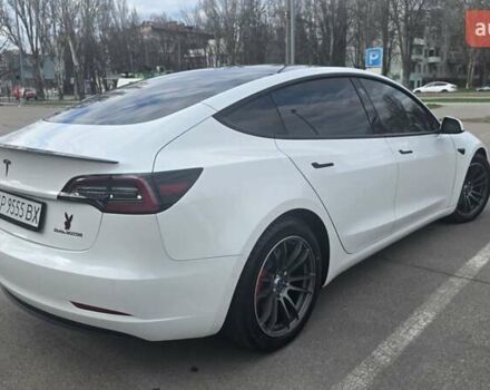 Белый Тесла Модель 3, объемом двигателя 0 л и пробегом 29 тыс. км за 24999 $, фото 20 на Automoto.ua