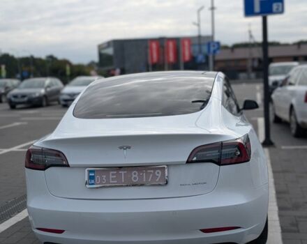 Тесла Модель 3 2021 в Луцке на Automoto.ua Белый Тесла Модель 3, объемом двигателя 0 л и пробегом 170 тыс. км за 17000 $, фото 12 на Automoto.ua