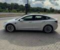 Белый Тесла Модель 3, объемом двигателя 0 л и пробегом 107 тыс. км за 18700 $, фото 7 на Automoto.ua