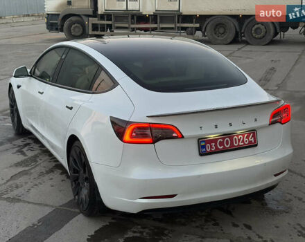Белый Тесла Модель 3, объемом двигателя 0 л и пробегом 92 тыс. км за 21900 $, фото 13 на Automoto.ua