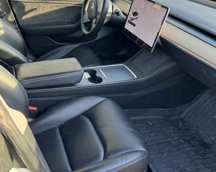 Белый Тесла Модель 3, объемом двигателя 0 л и пробегом 167 тыс. км за 18500 $, фото 1 на Automoto.ua