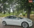 Белый Тесла Модель 3, объемом двигателя 0 л и пробегом 37 тыс. км за 25000 $, фото 7 на Automoto.ua