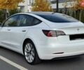 Білий Тесла Модель 3, об'ємом двигуна 0 л та пробігом 59 тис. км за 16500 $, фото 3 на Automoto.ua