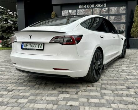 Білий Тесла Модель 3, об'ємом двигуна 0 л та пробігом 67 тис. км за 32500 $, фото 3 на Automoto.ua