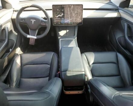 Білий Тесла Модель 3, об'ємом двигуна 0 л та пробігом 119 тис. км за 13800 $, фото 2 на Automoto.ua