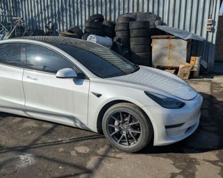 Белый Тесла Модель 3, объемом двигателя 0 л и пробегом 179 тыс. км за 15999 $, фото 3 на Automoto.ua