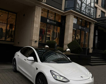 Білий Тесла Модель 3, об'ємом двигуна 0 л та пробігом 146 тис. км за 23500 $, фото 7 на Automoto.ua