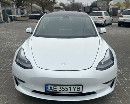 Белый Тесла Модель 3, объемом двигателя 0 л и пробегом 42 тыс. км за 22200 $, фото 1 на Automoto.ua