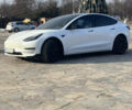 Білий Тесла Модель 3, об'ємом двигуна 0 л та пробігом 106 тис. км за 18900 $, фото 49 на Automoto.ua