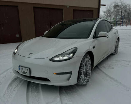 Білий Тесла Модель 3, об'ємом двигуна 0 л та пробігом 119 тис. км за 24999 $, фото 2 на Automoto.ua