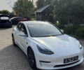 Білий Тесла Модель 3, об'ємом двигуна 0 л та пробігом 35 тис. км за 17600 $, фото 2 на Automoto.ua